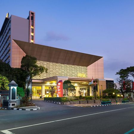 Atria Hotel Magelang Exterior photo